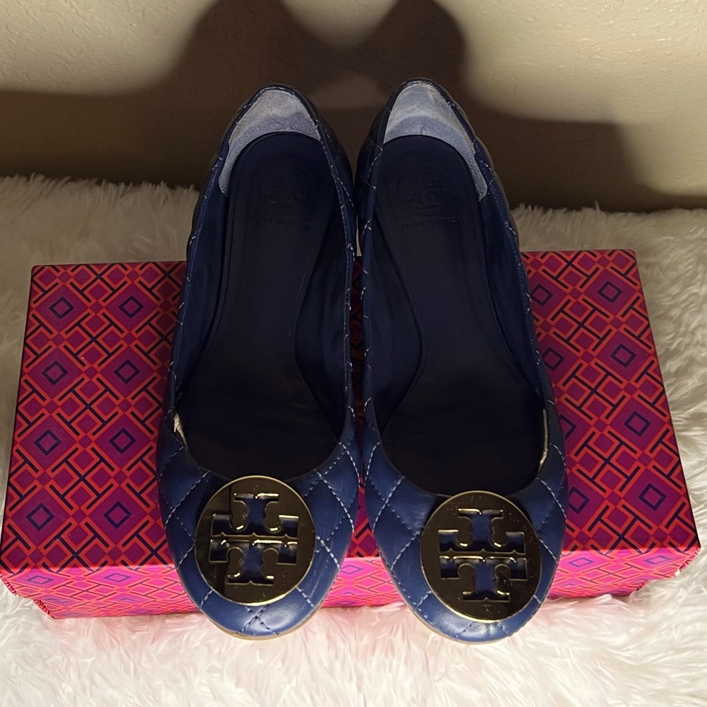 Tory Burch flats quilted